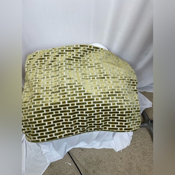 Rodeo Home std pillow covers Green Cream velvet tile design set of 2 - Picture 8 of 8